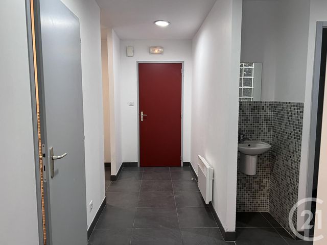 Appartement Local à louer - 2 pièces - 76 m2 - Foix - 09 - MIDI-PYRENEES