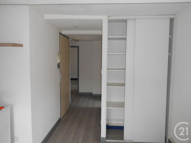Appartement F2 &agrave; louer - 2 pi&egrave;ces - 34,49 m2 - Foix - 09 - MIDI-PYRENEES
