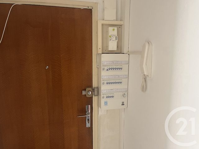 Appartement T3 à vendre - 3 pièces - 74,71 m2 - Foix - 09 - MIDI-PYRENEES