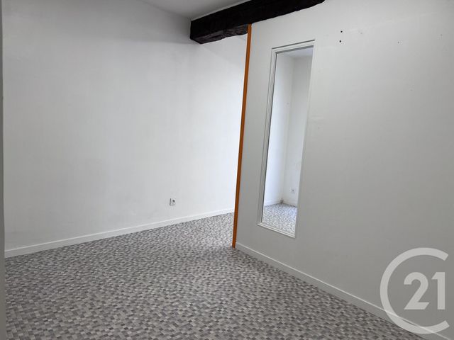 Appartement Local &agrave; louer - 2 pi&egrave;ces - 27,09 m2 - Foix - 09 - MIDI-PYRENEES