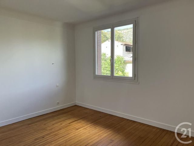 Appartement F5 à louer - 5 pièces - 125 m2 - Foix - 09 - MIDI-PYRENEES