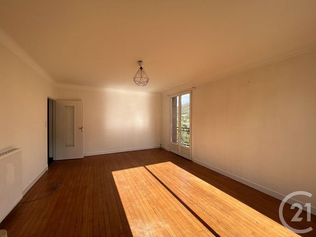 Appartement F5 à louer - 5 pièces - 125 m2 - Foix - 09 - MIDI-PYRENEES