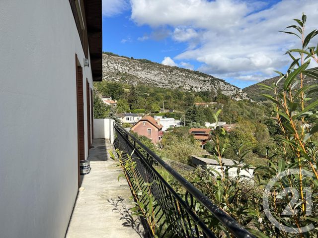 Appartement F5 à louer - 5 pièces - 125 m2 - Foix - 09 - MIDI-PYRENEES