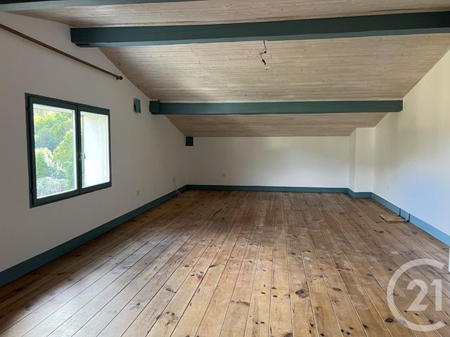 Appartement F5 à louer - 5 pièces - 125 m2 - Foix - 09 - MIDI-PYRENEES