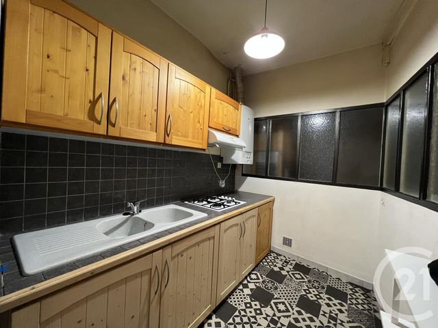 Appartement T3 à louer - 3 pièces - 72 m2 - Foix - 09 - MIDI-PYRENEES