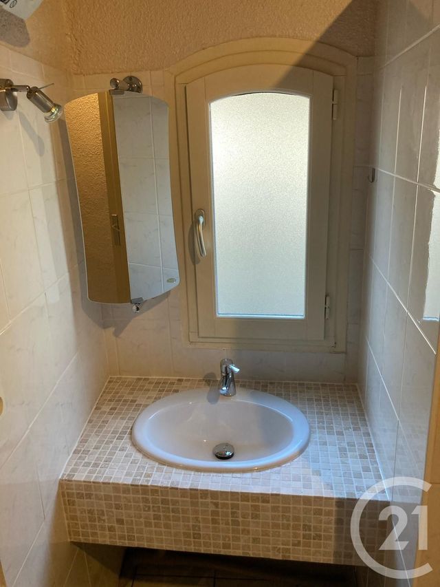 Appartement T3 à louer - 3 pièces - 72 m2 - Foix - 09 - MIDI-PYRENEES