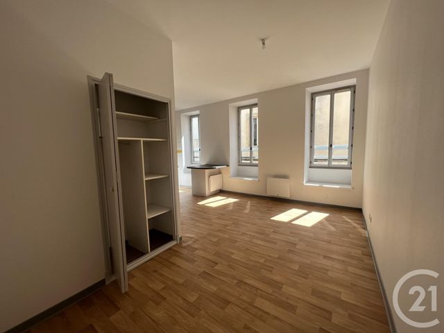 Appartement T1 à louer - 1 pièce - 29 m2 - Foix - 09 - MIDI-PYRENEES