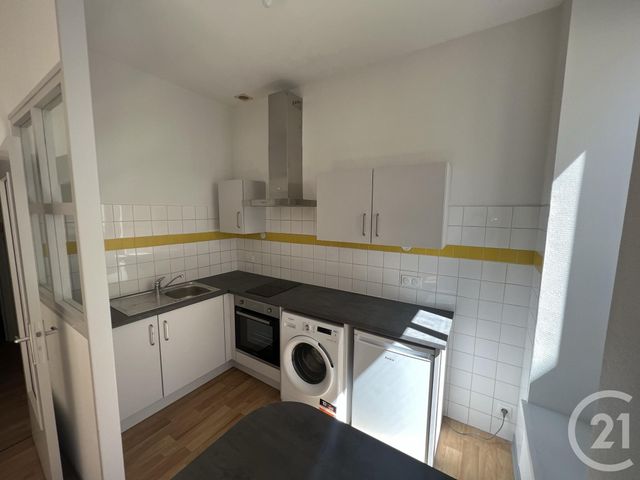 Appartement T1 à louer - 1 pièce - 29 m2 - Foix - 09 - MIDI-PYRENEES