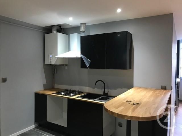 Appartement F4 &agrave; louer - 4 pi&egrave;ces - 84,47 m2 - Foix - 09 - MIDI-PYRENEES