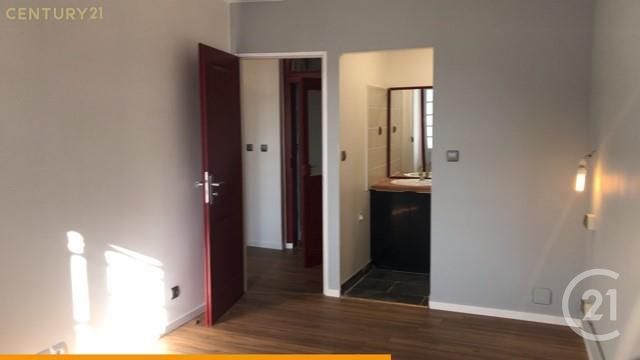 Appartement F4 &agrave; louer - 4 pi&egrave;ces - 84,47 m2 - Foix - 09 - MIDI-PYRENEES