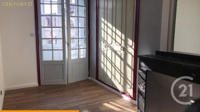Appartement F4 &agrave; louer - 4 pi&egrave;ces - 84,47 m2 - Foix - 09 - MIDI-PYRENEES