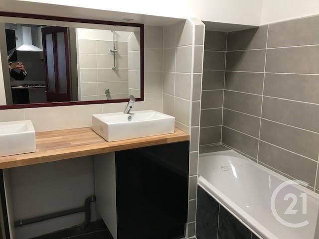 Appartement F4 &agrave; louer - 4 pi&egrave;ces - 84,47 m2 - Foix - 09 - MIDI-PYRENEES