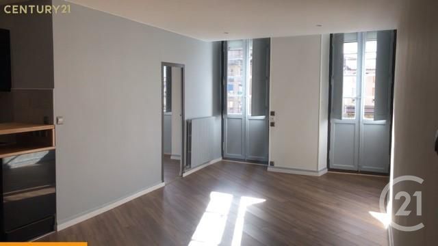 Appartement F4 &agrave; louer - 4 pi&egrave;ces - 84,47 m2 - Foix - 09 - MIDI-PYRENEES