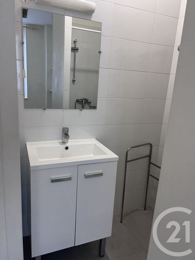 Appartement F2 &agrave; louer - 2 pi&egrave;ces - 33,16 m2 - Foix - 09 - MIDI-PYRENEES