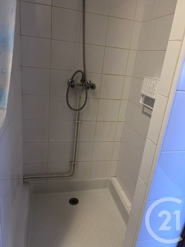 Appartement T2 &agrave; louer - 2 pi&egrave;ces - 37,13 m2 - Foix - 09 - MIDI-PYRENEES