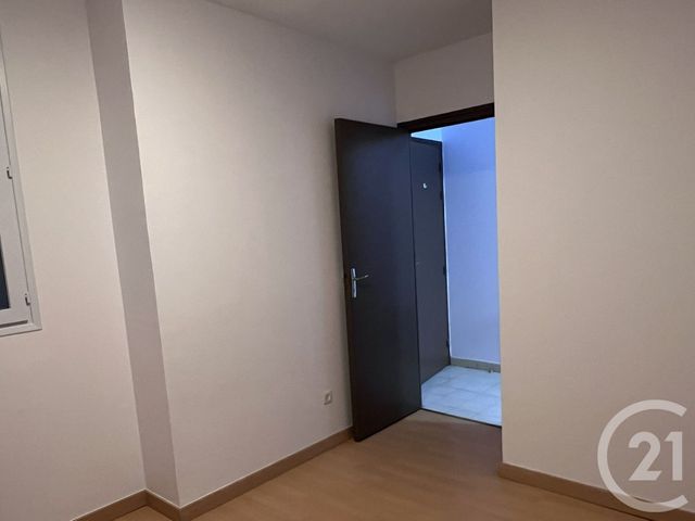 Appartement T2 &agrave; louer - 2 pi&egrave;ces - 37,13 m2 - Foix - 09 - MIDI-PYRENEES