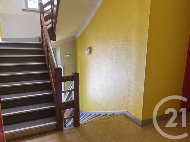 Appartement F2 bis &agrave; louer - 2 pi&egrave;ces - 50 m2 - Foix - 09 - MIDI-PYRENEES