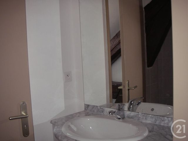 Appartement F2 bis &agrave; louer - 2 pi&egrave;ces - 50 m2 - Foix - 09 - MIDI-PYRENEES