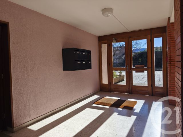 Appartement T3 &agrave; vendre - 3 pi&egrave;ces - 76,62 m2 - Foix - 09 - MIDI-PYRENEES