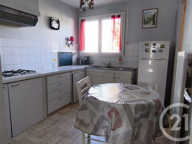 Appartement T3 &agrave; vendre - 3 pi&egrave;ces - 76,62 m2 - Foix - 09 - MIDI-PYRENEES