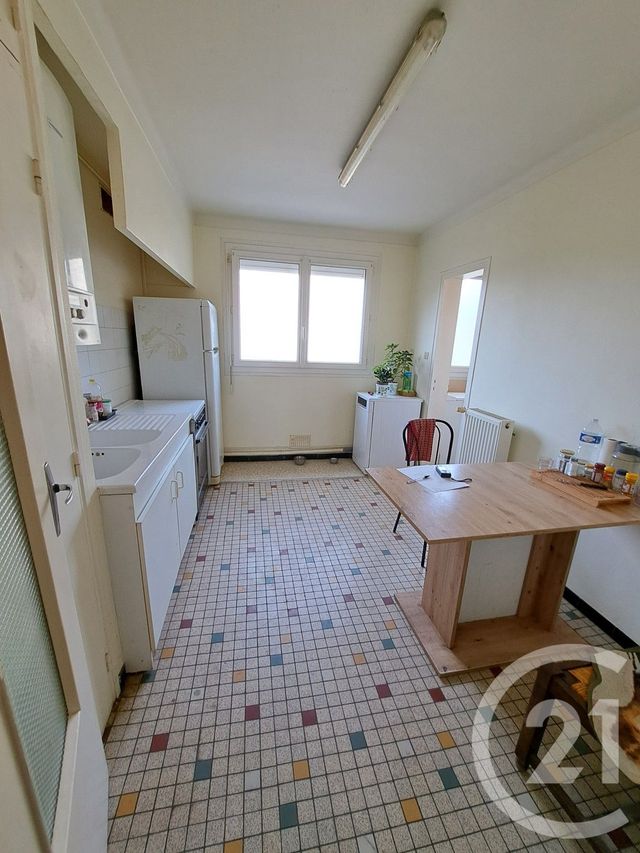 Appartement F3 &agrave; vendre - 3 pi&egrave;ces - 74,19 m2 - Foix - 09 - MIDI-PYRENEES