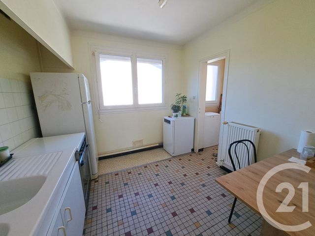 Appartement F3 &agrave; vendre - 3 pi&egrave;ces - 74,19 m2 - Foix - 09 - MIDI-PYRENEES