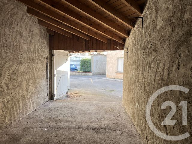 Parking &agrave; louer - 12 m2 - Foix - 09 - MIDI-PYRENEES