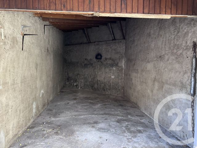 Parking &agrave; louer - 12 m2 - Foix - 09 - MIDI-PYRENEES