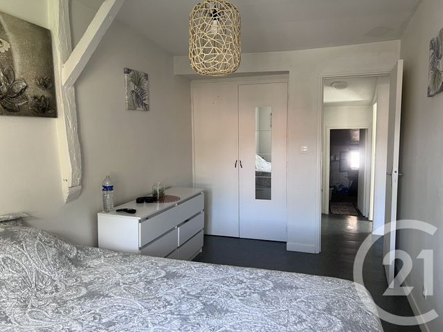 Appartement F3 &agrave; louer - 3 pi&egrave;ces - 73 m2 - Foix - 09 - MIDI-PYRENEES