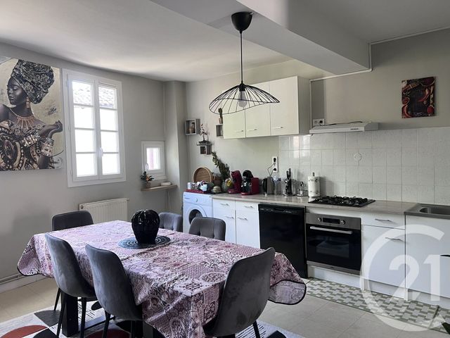 Appartement F3 &agrave; louer - 3 pi&egrave;ces - 73 m2 - Foix - 09 - MIDI-PYRENEES