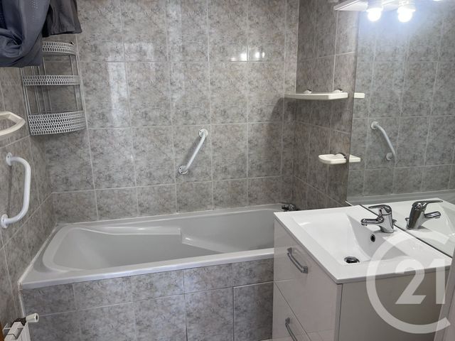 Appartement F3 &agrave; louer - 3 pi&egrave;ces - 54 m2 - Foix - 09 - MIDI-PYRENEES