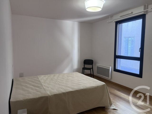 Appartement F3 &agrave; louer - 3 pi&egrave;ces - 75 m2 - Foix - 09 - MIDI-PYRENEES