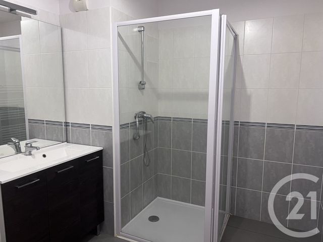 Appartement F3 &agrave; louer - 3 pi&egrave;ces - 75 m2 - Foix - 09 - MIDI-PYRENEES