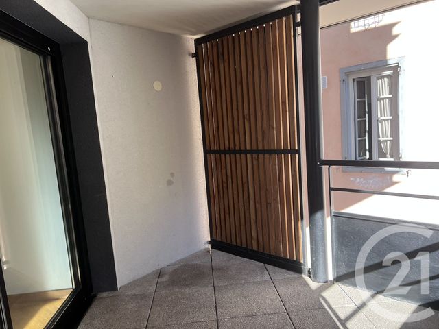Appartement F3 &agrave; louer - 3 pi&egrave;ces - 75 m2 - Foix - 09 - MIDI-PYRENEES