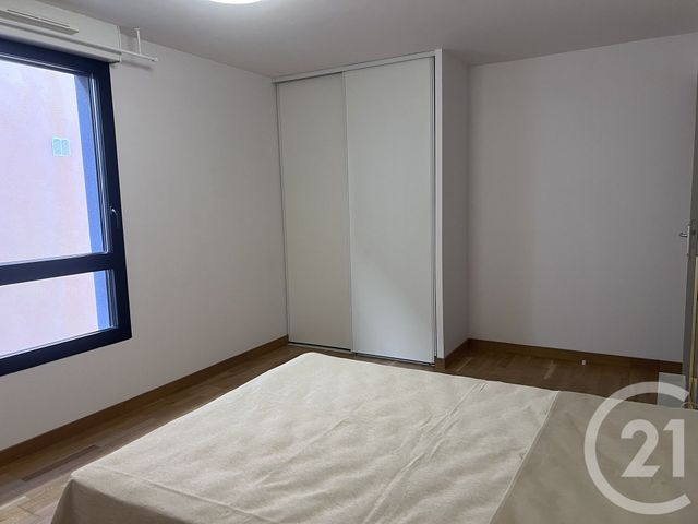 Appartement F3 &agrave; louer - 3 pi&egrave;ces - 75 m2 - Foix - 09 - MIDI-PYRENEES