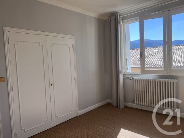Appartement F4 &agrave; louer - 4 pi&egrave;ces - 110 m2 - Foix - 09 - MIDI-PYRENEES