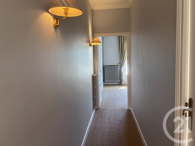 Appartement F4 &agrave; louer - 4 pi&egrave;ces - 110 m2 - Foix - 09 - MIDI-PYRENEES