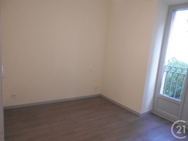Appartement T3 &agrave; louer - 3 pi&egrave;ces - 67,85 m2 - Foix - 09 - MIDI-PYRENEES