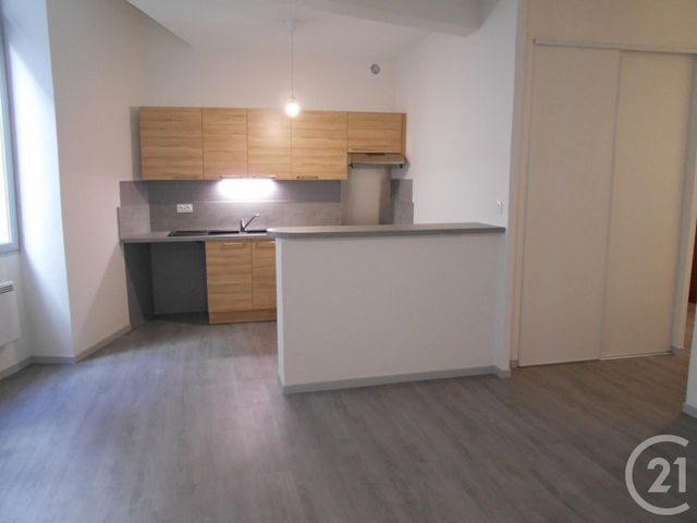 Appartement T3 &agrave; louer - 3 pi&egrave;ces - 67,85 m2 - Foix - 09 - MIDI-PYRENEES