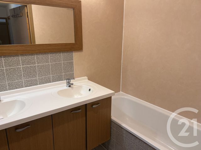 Appartement F3 &agrave; louer - 3 pi&egrave;ces - 68,65 m2 - Foix - 09 - MIDI-PYRENEES
