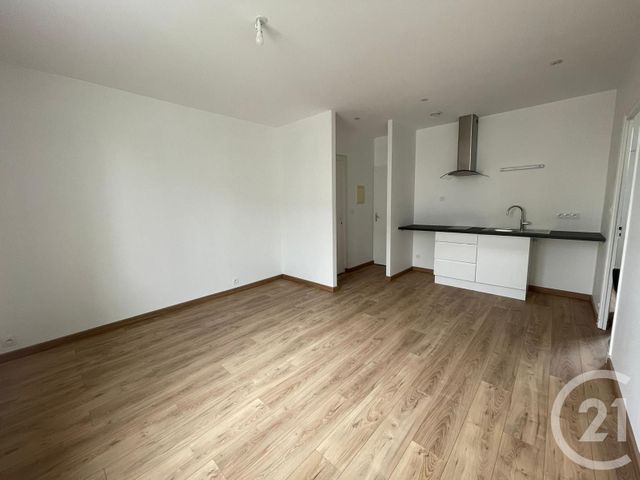 Appartement T2 à vendre - 2 pièces - 36,17 m2 - St Cyr Sur Loire - 37 - CENTRE