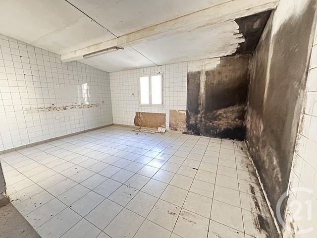 Parking à louer - 70 m2 - Nazelles Negron - 37 - CENTRE