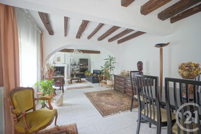 Maison à vendre - 5 pièces - 149 m2 - Neuil - 37 - CENTRE