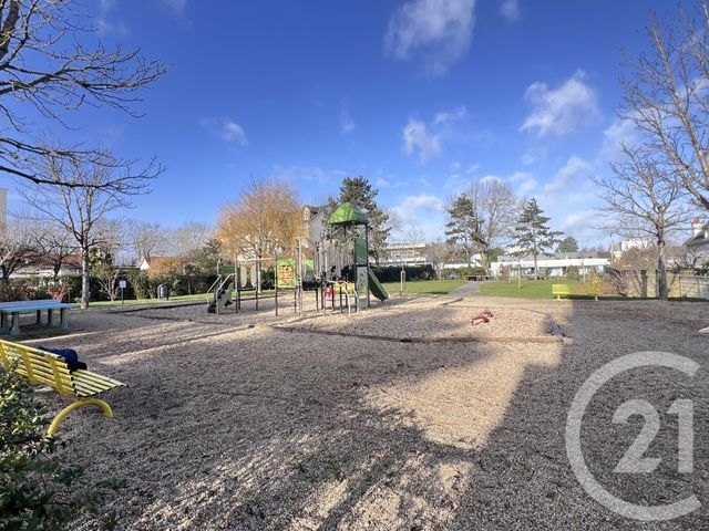 Appartement F3 à vendre - 3 pièces - 75,46 m2 - Joue Les Tours - 37 - CENTRE