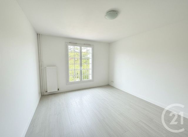 Appartement F3 &agrave; louer - 3 pi&egrave;ces - 63,05 m2 - Tours - 37 - CENTRE