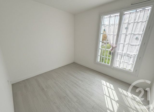 Appartement F3 &agrave; louer - 3 pi&egrave;ces - 63,05 m2 - Tours - 37 - CENTRE