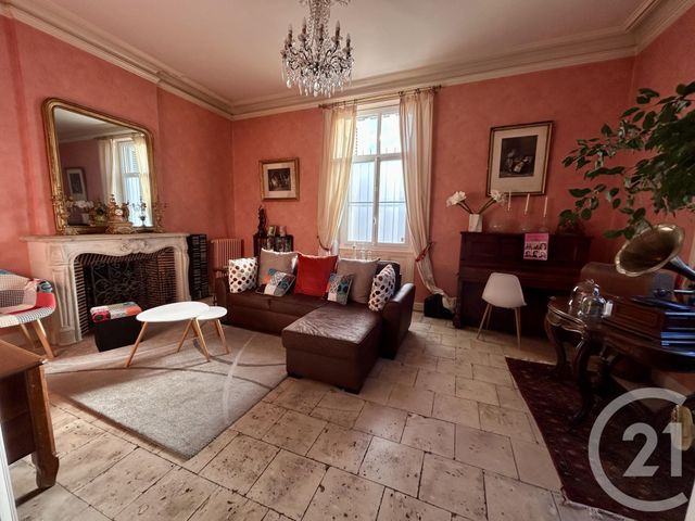 Maison à vendre - 9 pièces - 232 m2 - Joue Les Tours - 37 - CENTRE