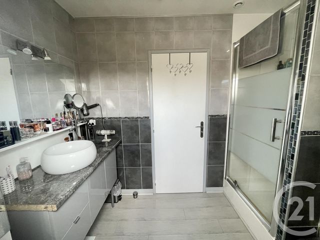 Maison à vendre - 7 pièces - 212 m2 - St Avertin - 37 - CENTRE