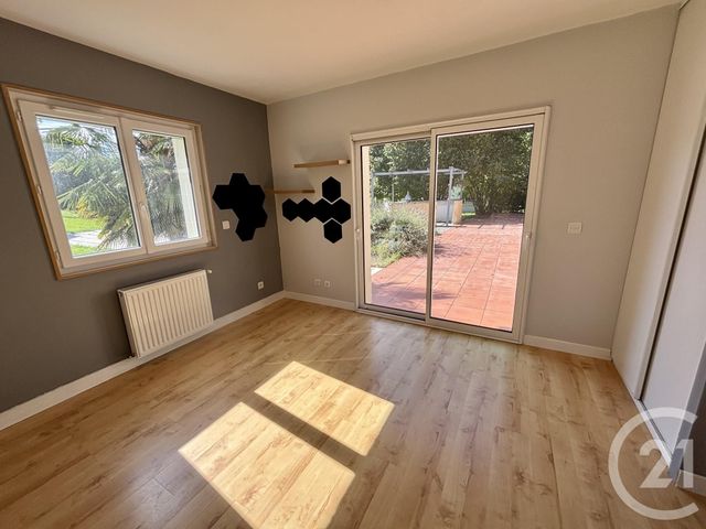 Maison à vendre - 9 pièces - 195 m2 - Artannes Sur Indre - 37 - CENTRE