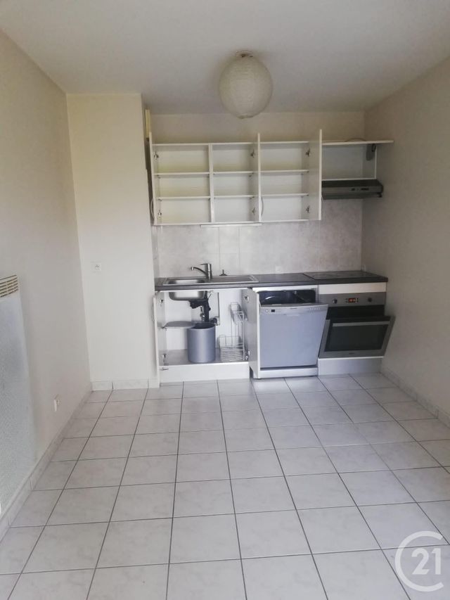 Appartement F3 à louer - 3 pièces - 68,82 m2 - Joue Les Tours - 37 - CENTRE